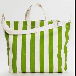 Baggu Horizontal Zip Duck Bag Green Awning Stripe